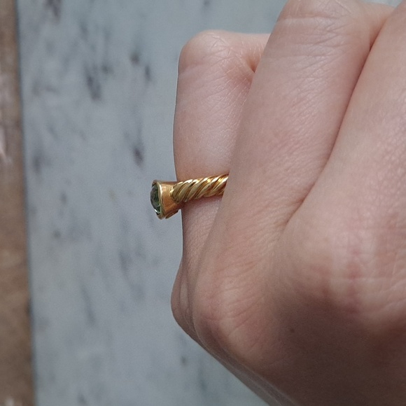 Vintage David Yurman 18K gold and peridot ring - Picture 10 of 16
